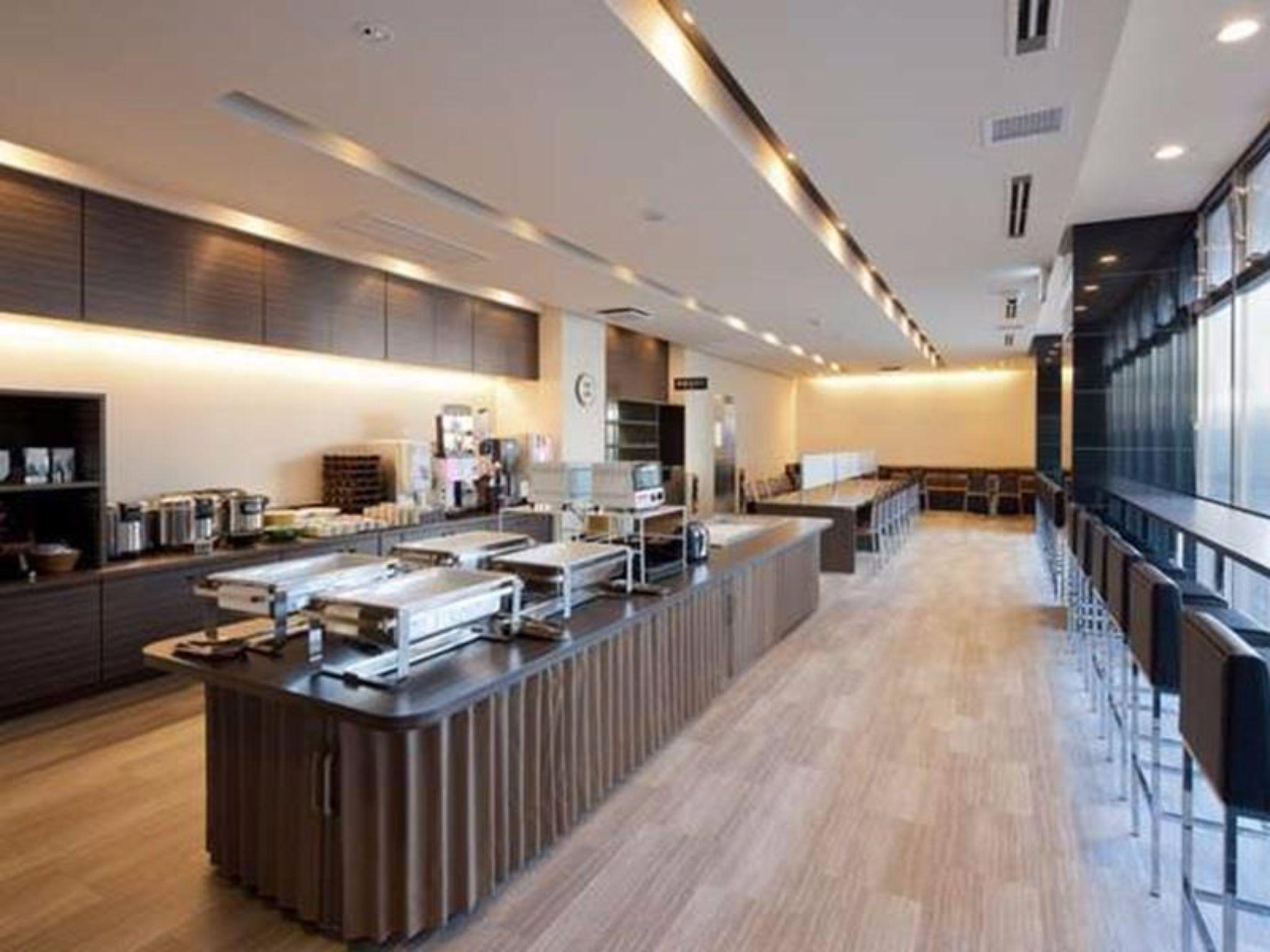 Smile Hotel Kokura 40/50