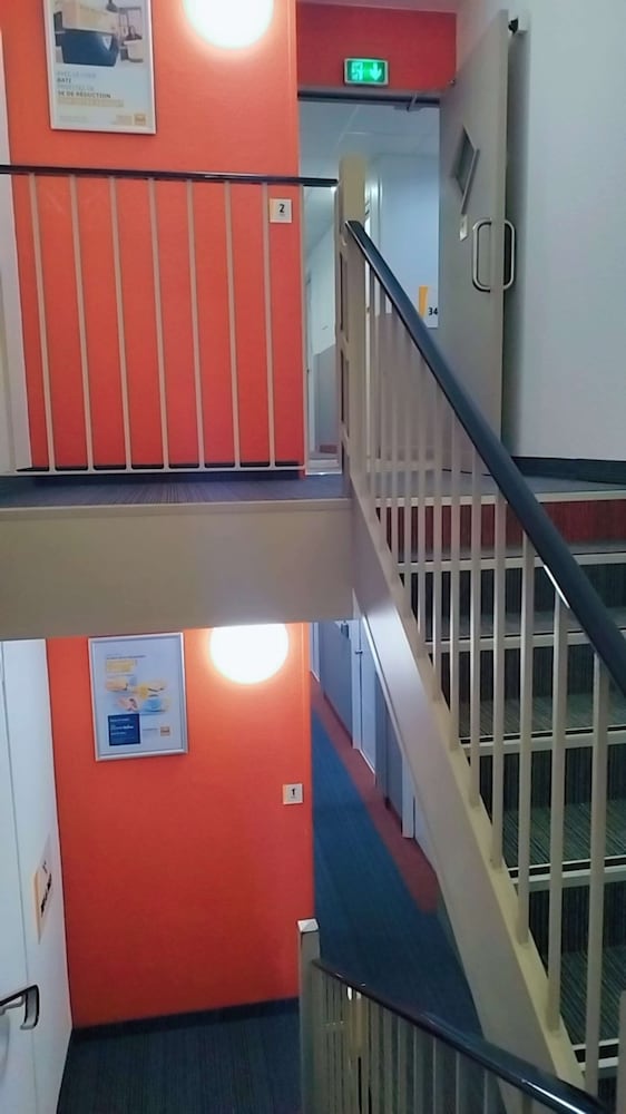 Premiere Classe Troyes Sud - Parc St Thibault 3/50