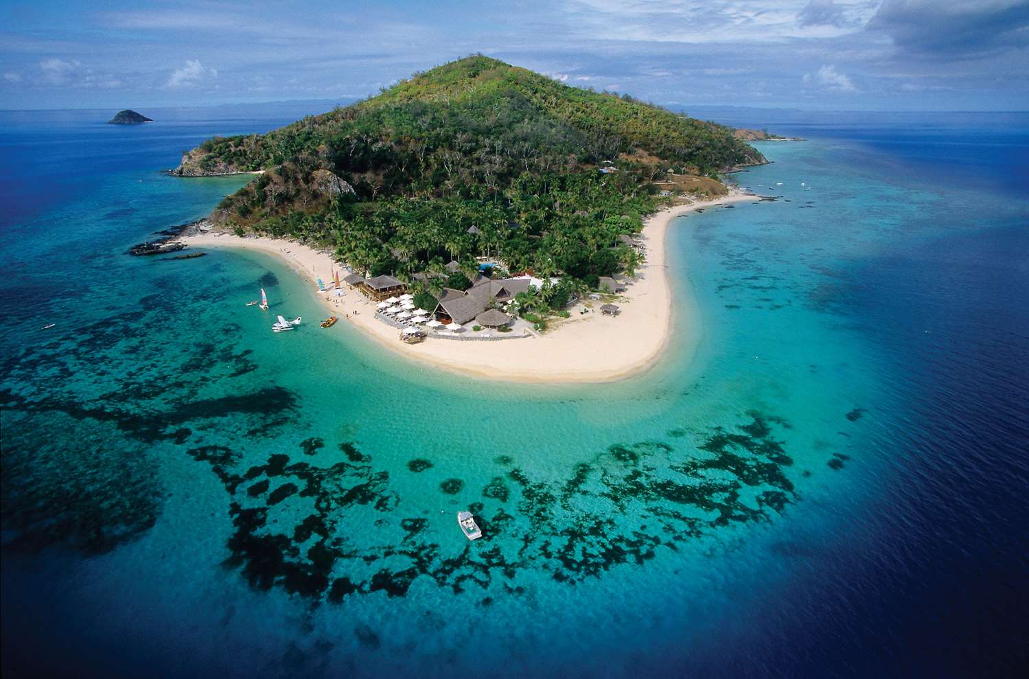 CASTAWAY ISLAND FIJI 35/48