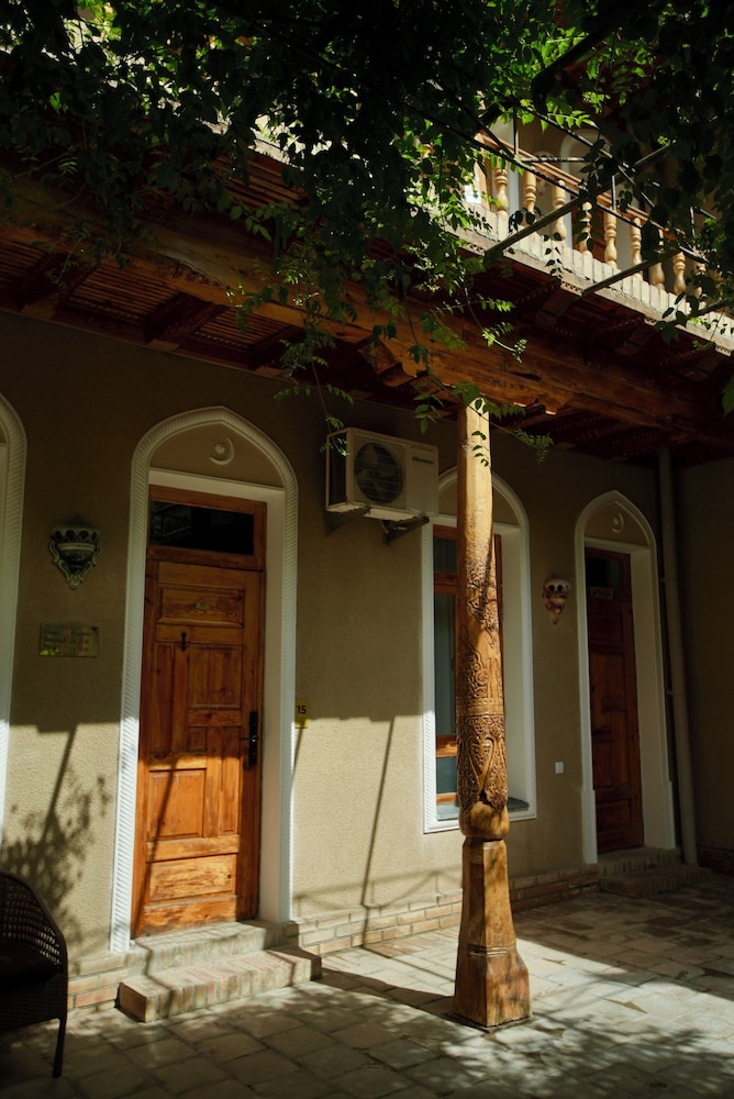 Zargaron Boutique Hotel 3/25