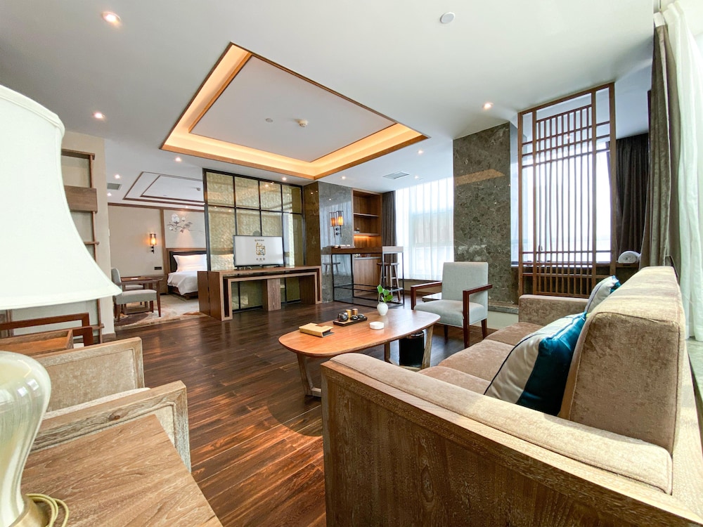 Grand Mercure Kunming South 28/47
