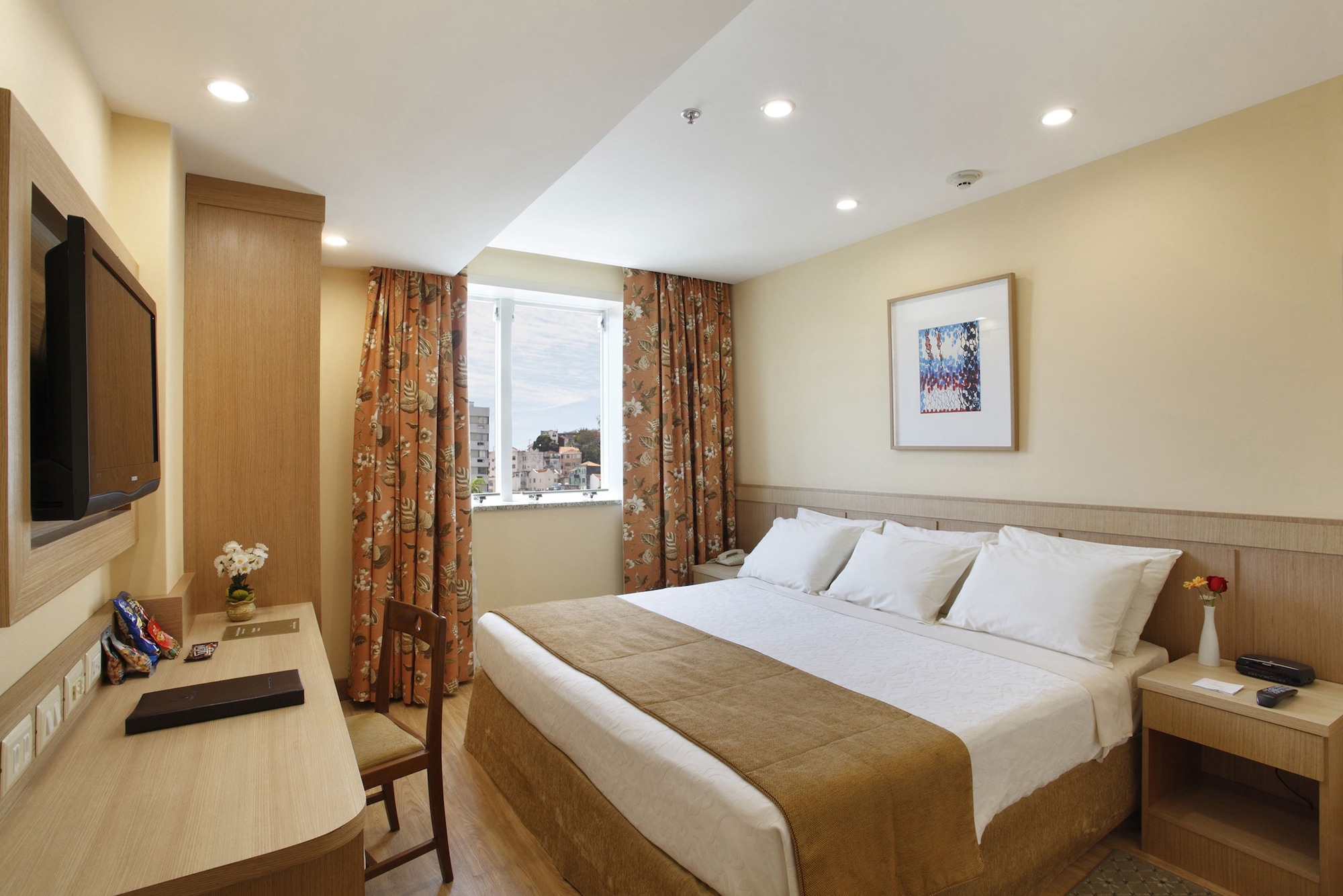 SUPERIOR, DOUBLE BED