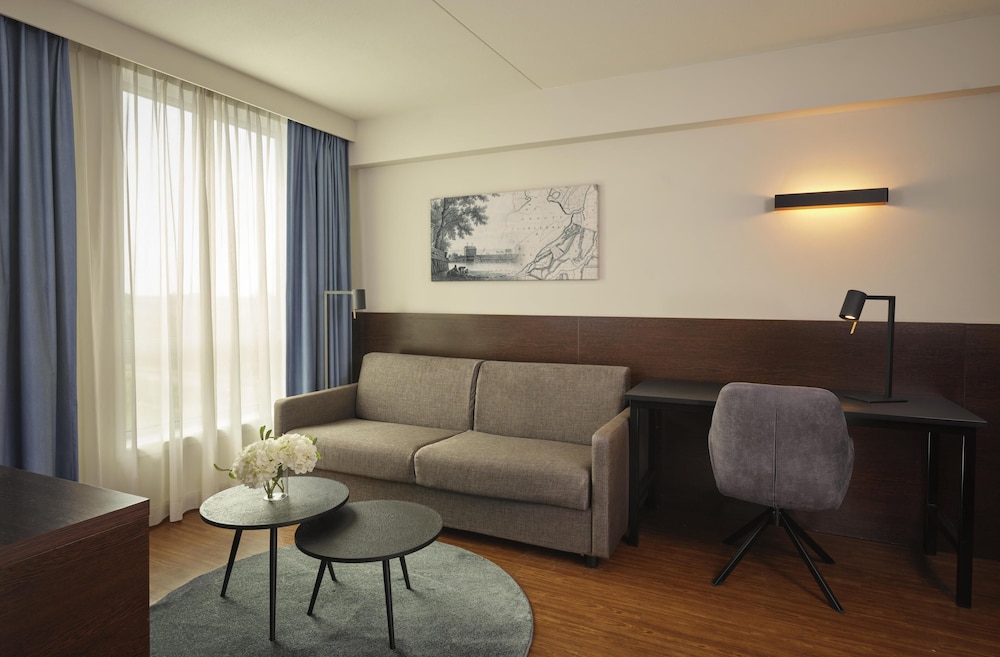 Park Plaza Amsterdam Airport 20/50