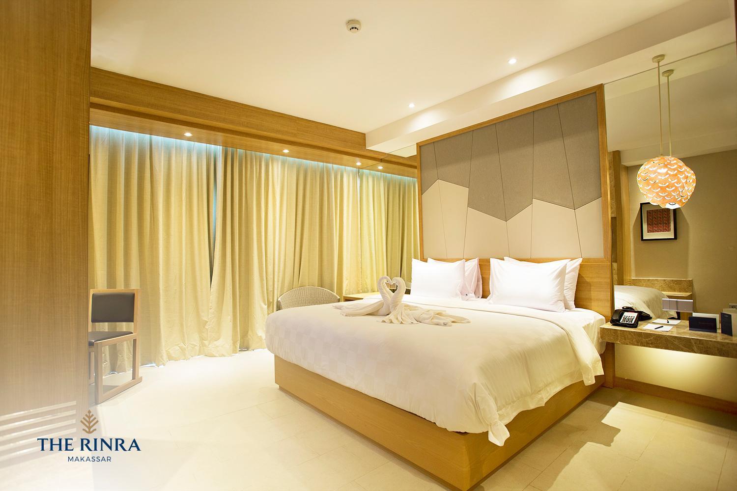 Deluxe, 2 King Beds
