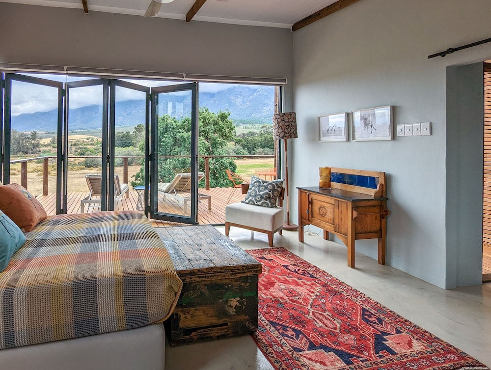 Tulbagh Mountain Manor 15/50