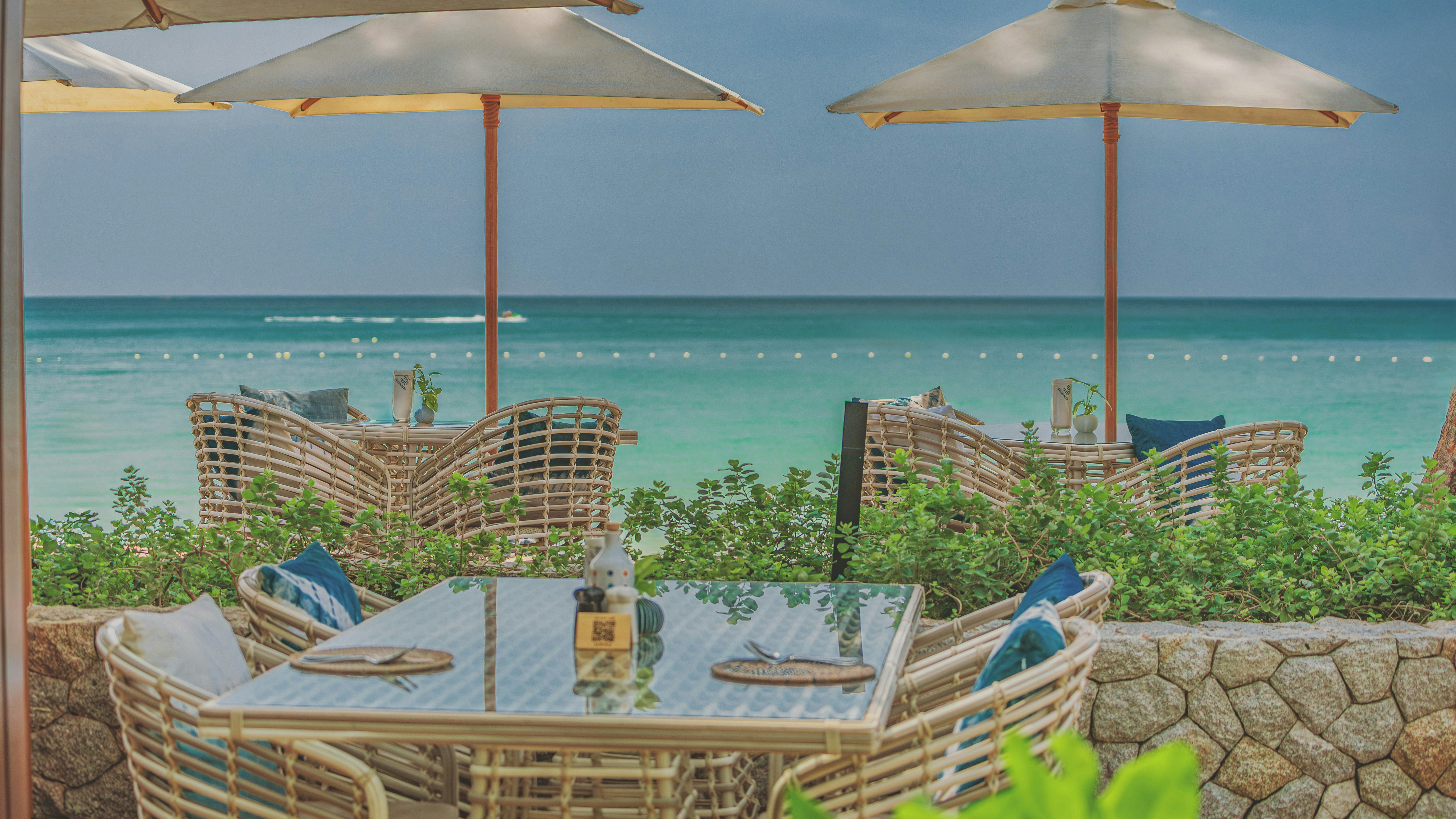 Twinpalms MontAzure Phuket Resort 75/81