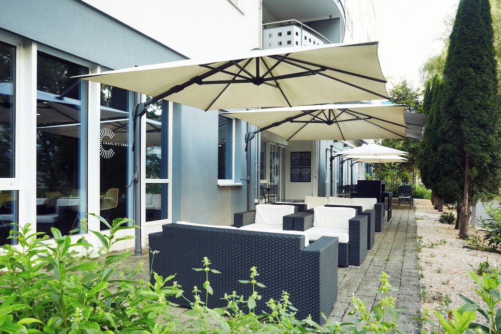ibis Zurich Messe Airport 8/66