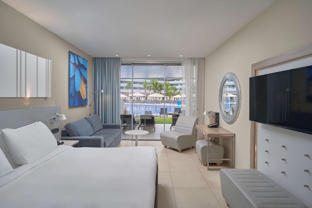 Radisson Blu Resort Spa Gran Canaria Mogan 12/48