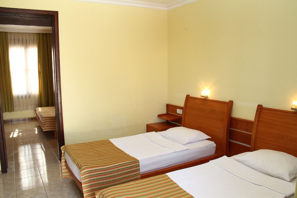 Club Kastalia Holiday Village 22/86