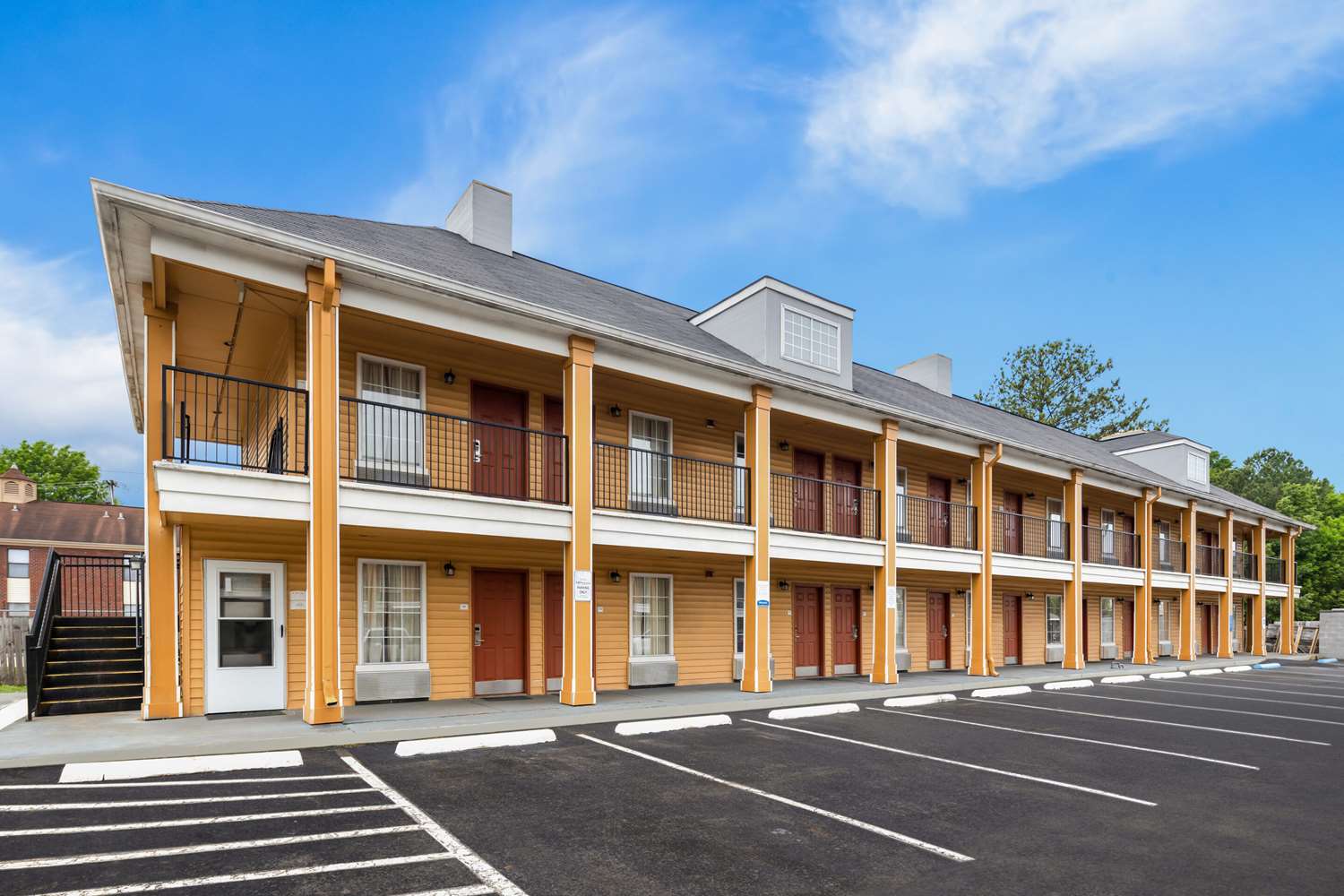 Quality Inn Decatur River City 4/39