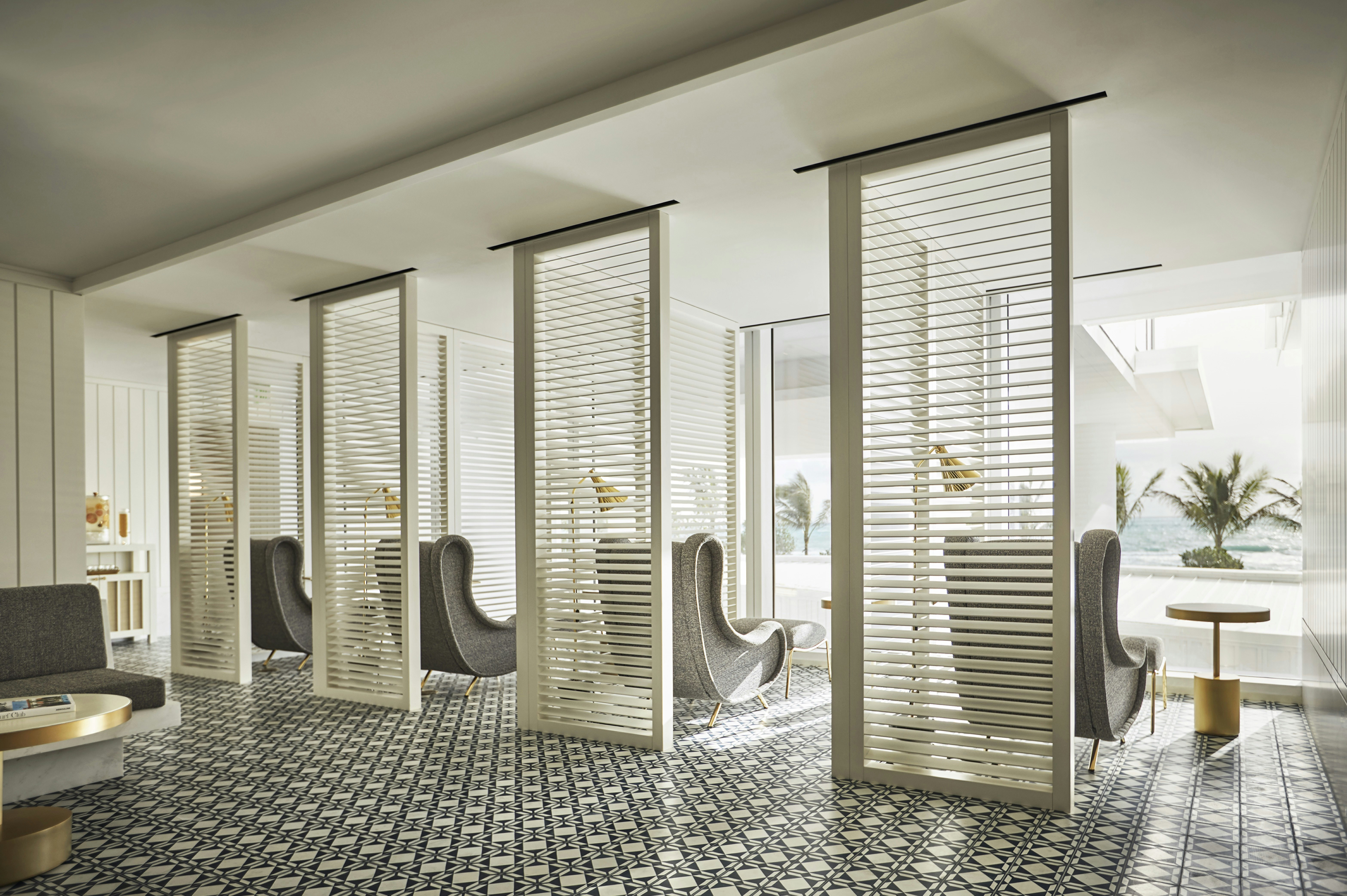 Four Seasons Hotel At The Surf Club 56/56