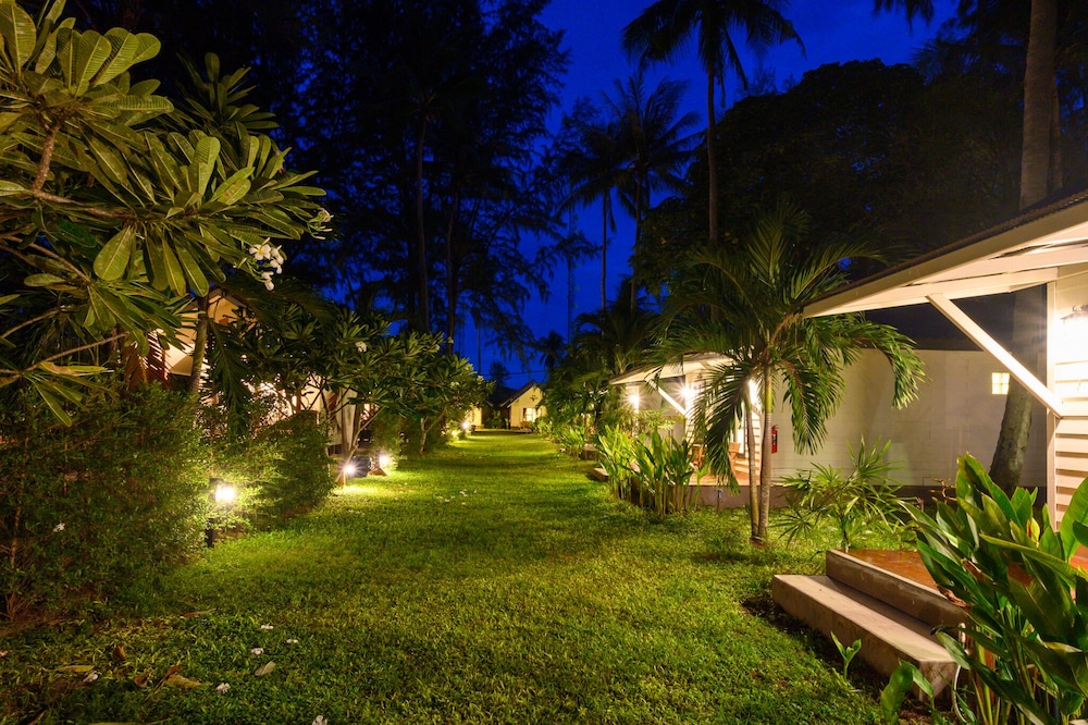 Wapi Resort Koh Lipe 16/75