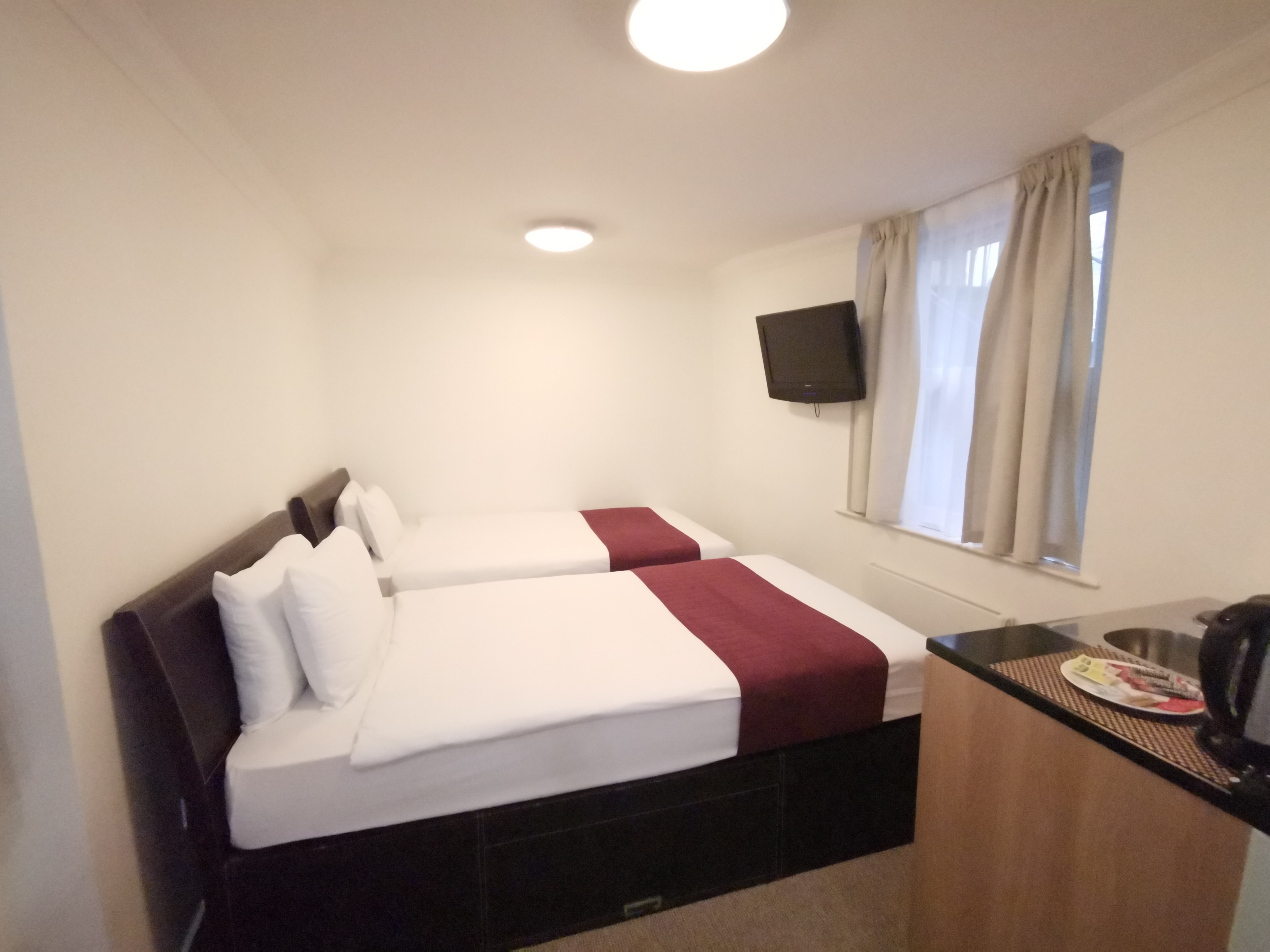 Standard, Twin Beds