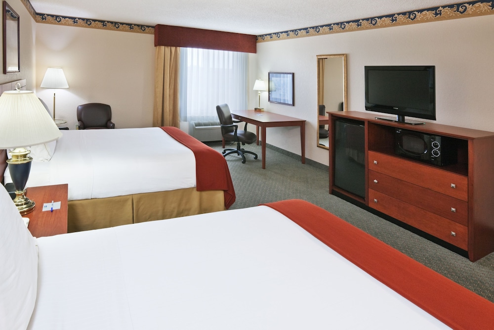 Holiday Inn Express Hotel And Suites Dallas Lewisville 27/69