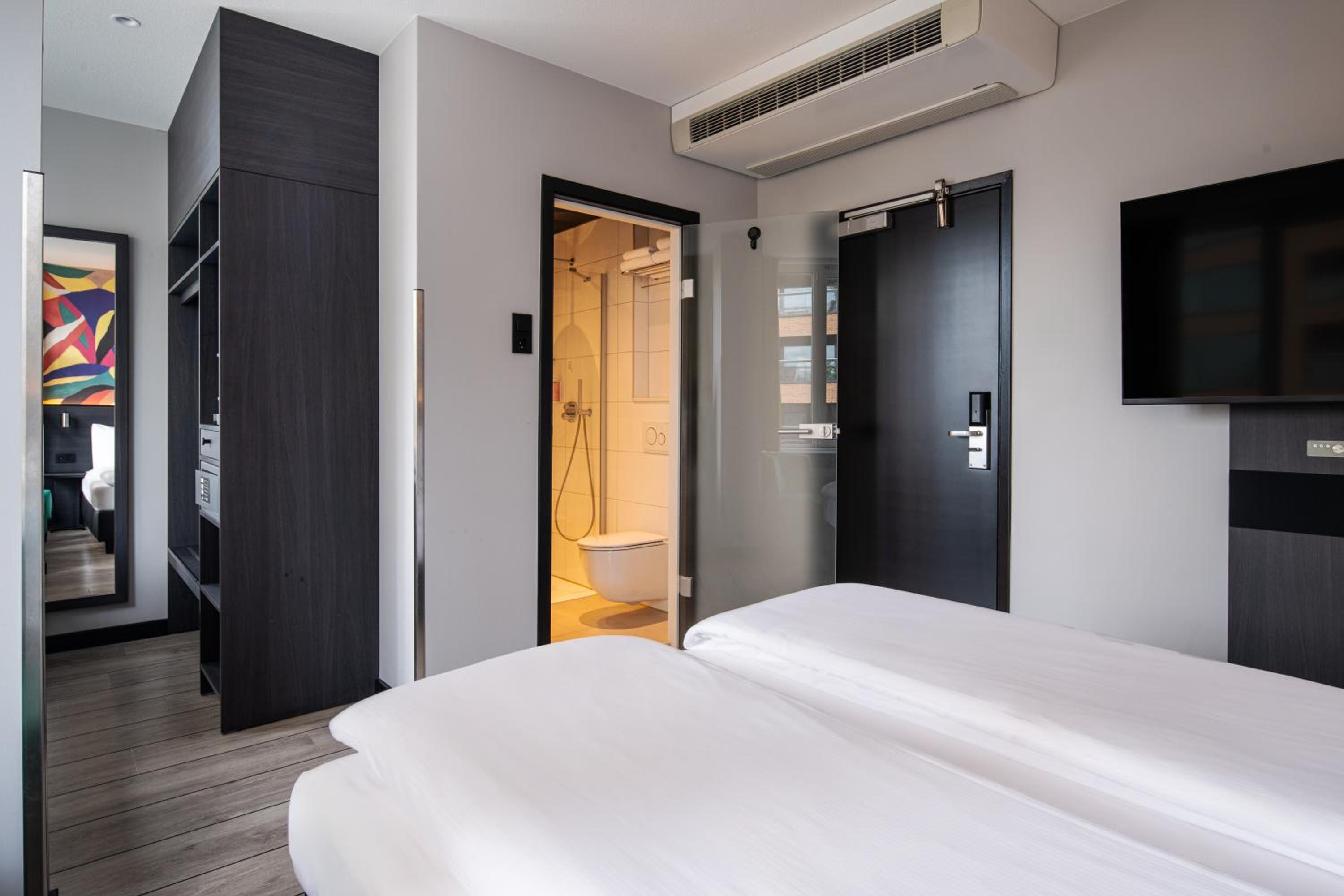 غرفة بزنس بسرير مزدوج أو سريرين منفصلين، Thon Hotel Rotterdam 2/6