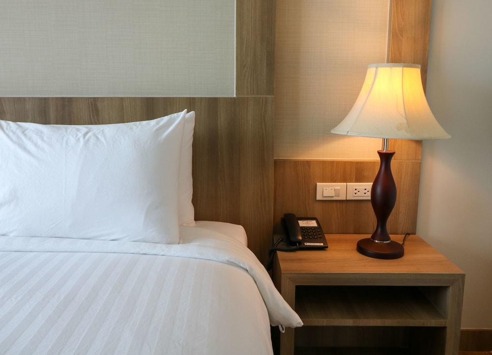 Civilize Hotel 36/64
