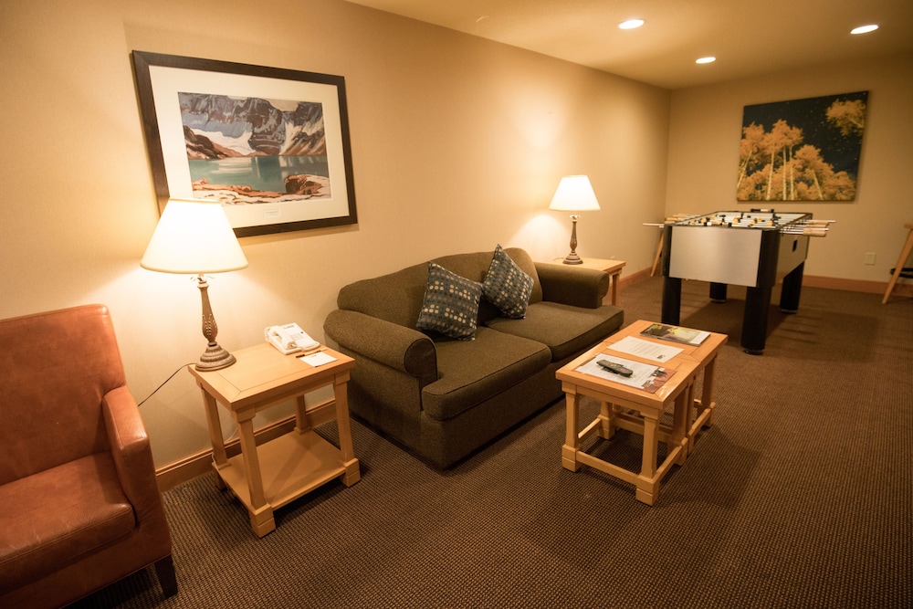 Hidden Ridge Resort 54/73