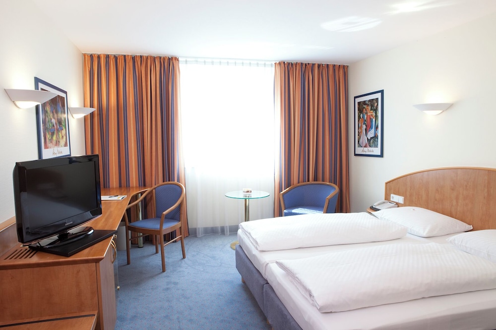 Hotel Schwanen Stuttgart Airport/Messe 11/27