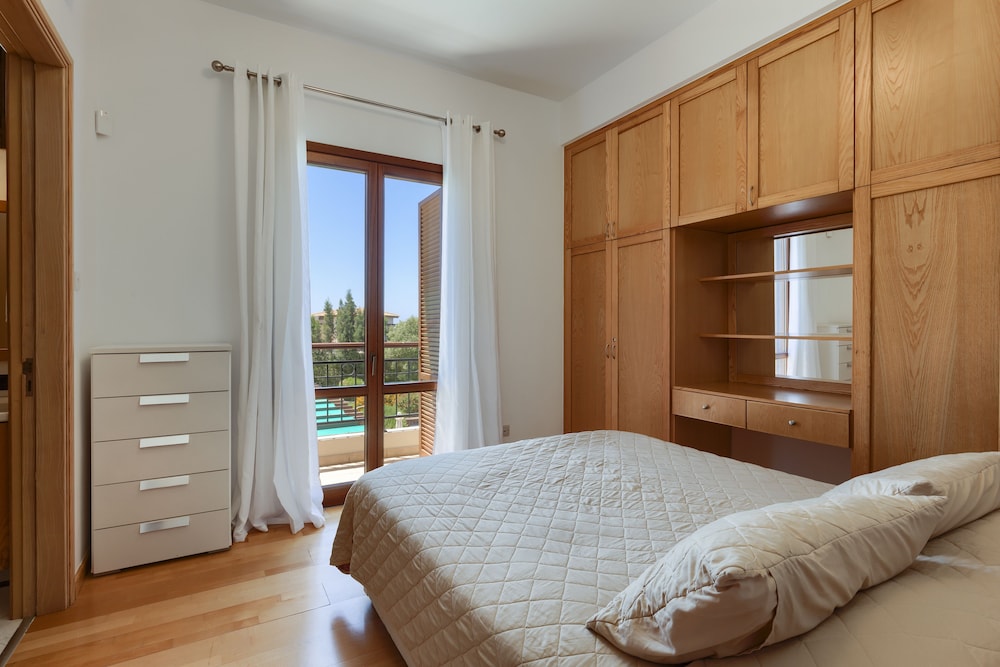 Aphrodite Hills Rentals - Superior Villas 16/50