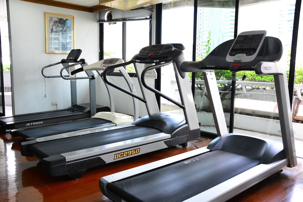 Trinity Silom Hotel 39/46