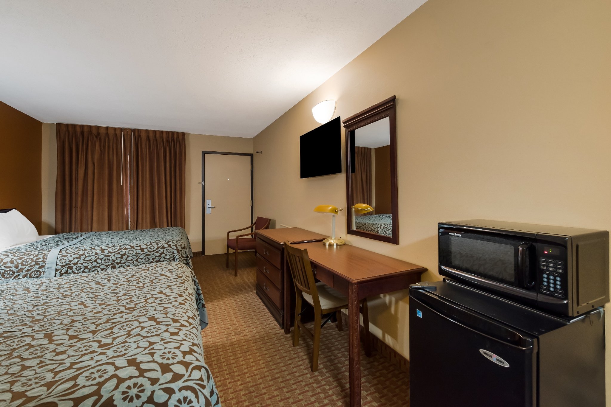 Red Carpet Inn Elkton 19/34