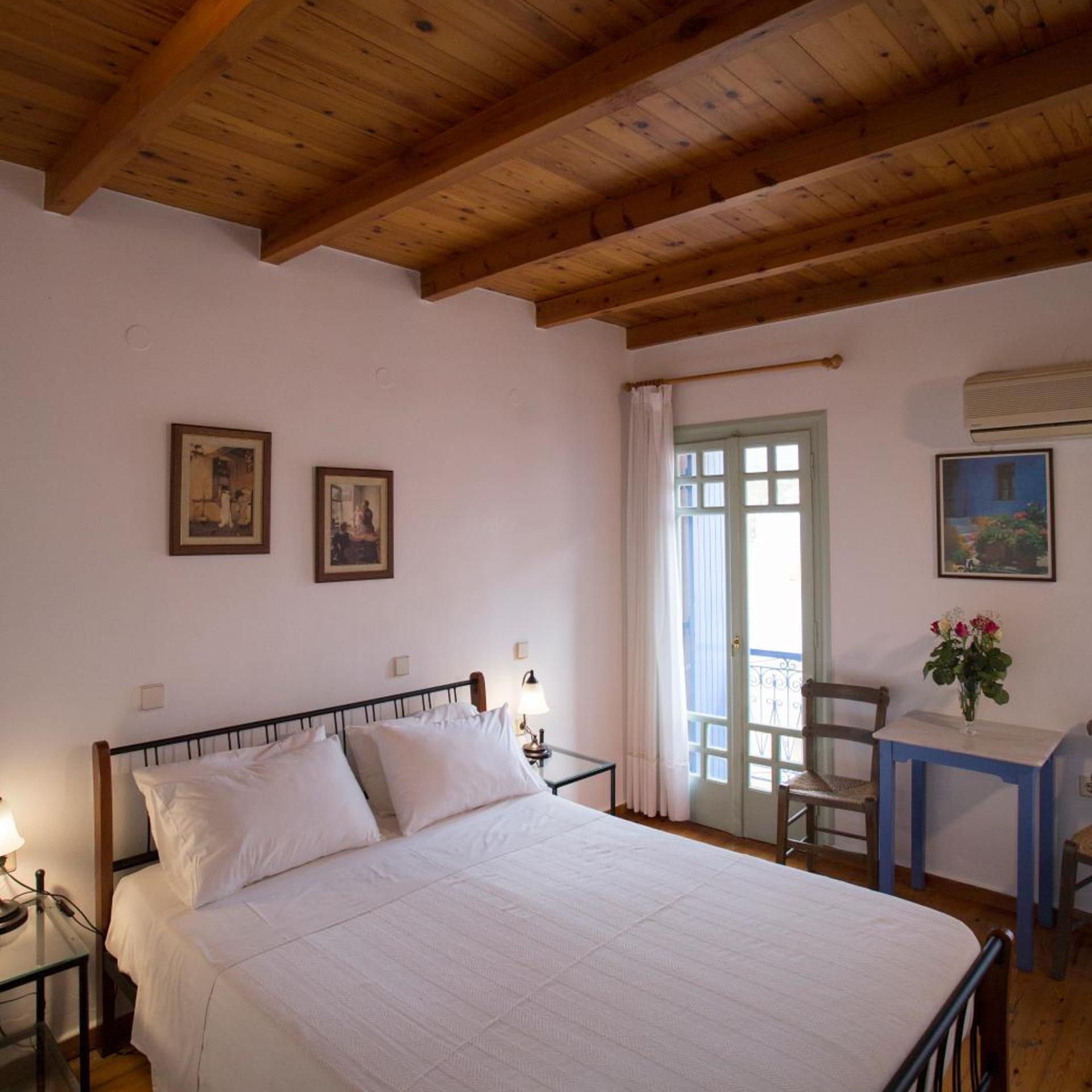 Nostos Hotel 17/81
