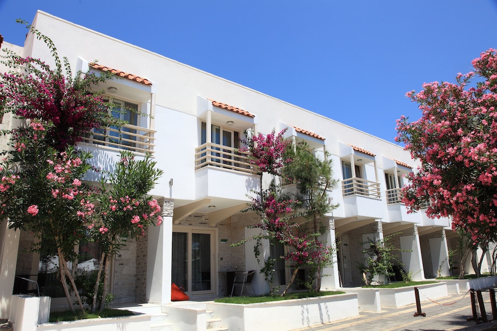 Delfi Hotel And Spa 6/67