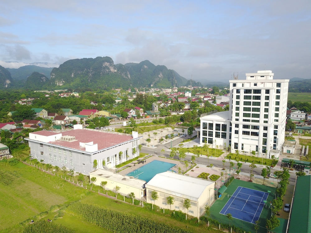 Muong Thanh Grand Con Cuong Hotel 3/39