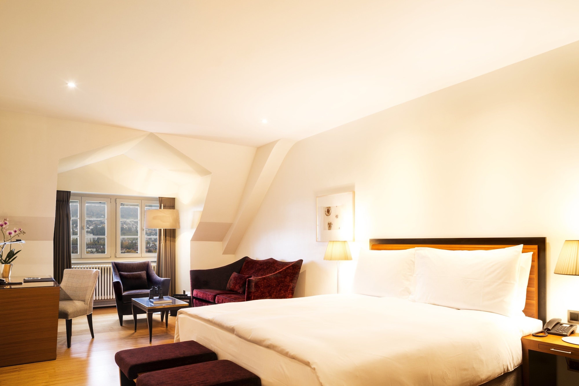 SUPERIOR, DOUBLE BED