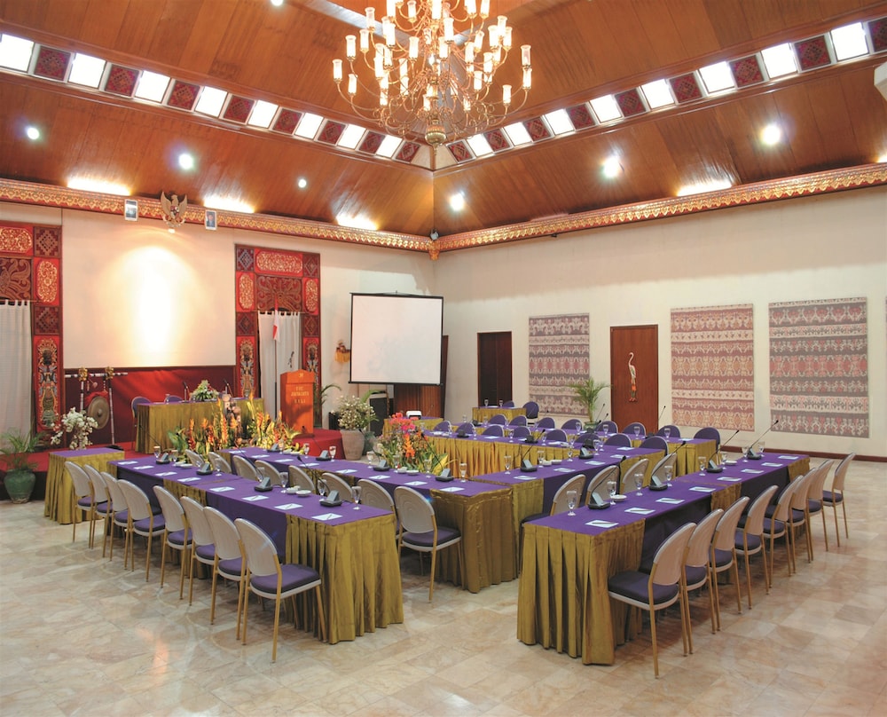The Jayakarta Bali Beach Resort & Spa ( X Jayakarta Residence ) 40/50