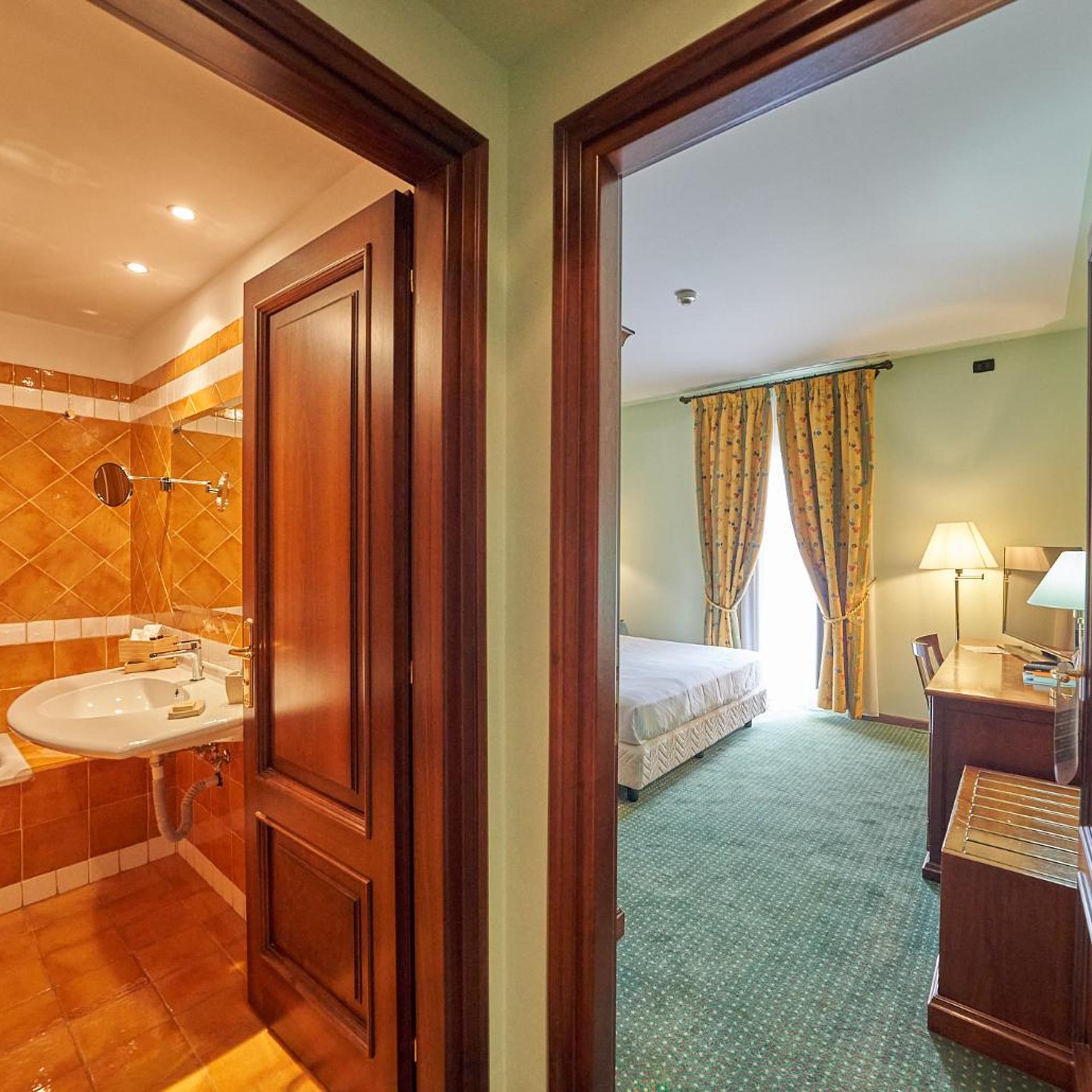 غرفة سوبيريور بسرير كوين، Relais Santo Stefano 3/4