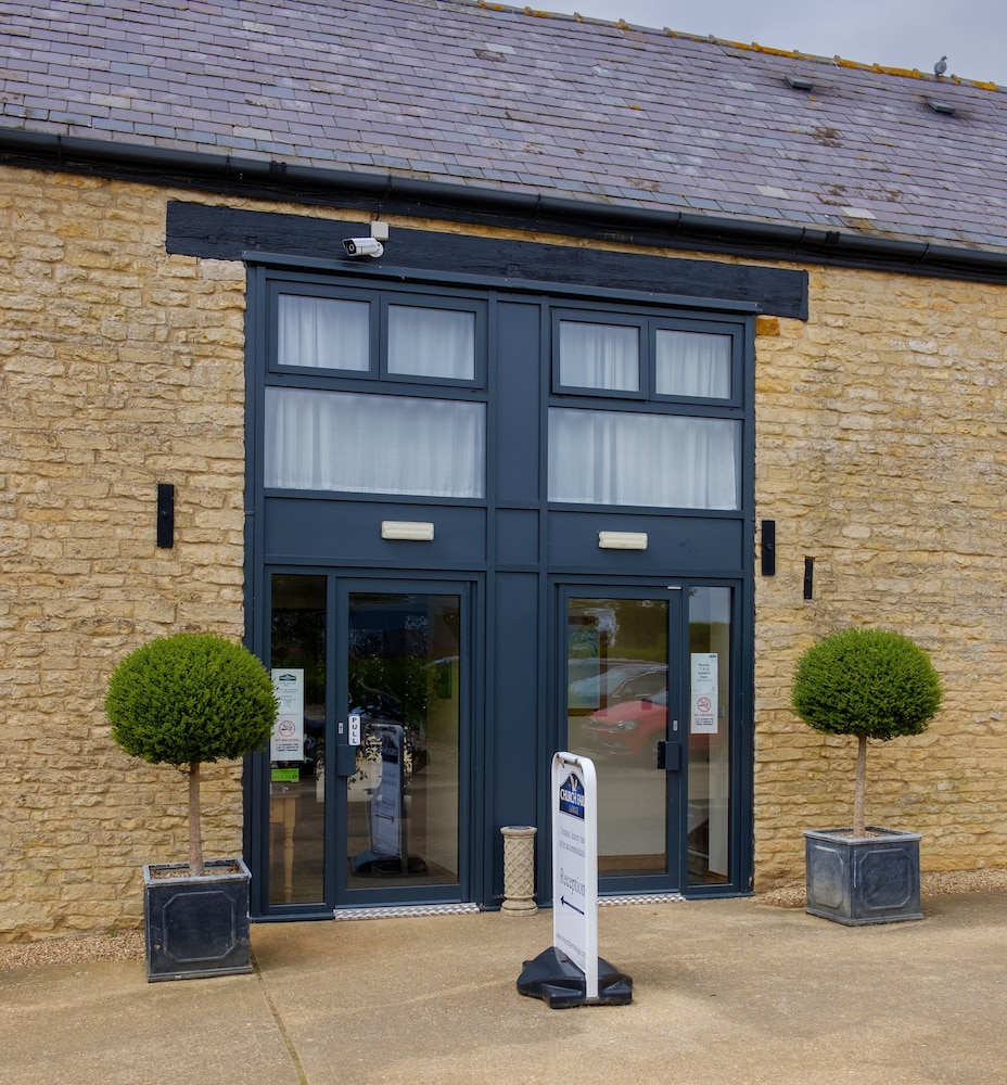 Church Farm Lodge 1/50