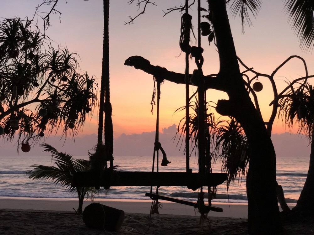Baanchaylay Resort 35/50