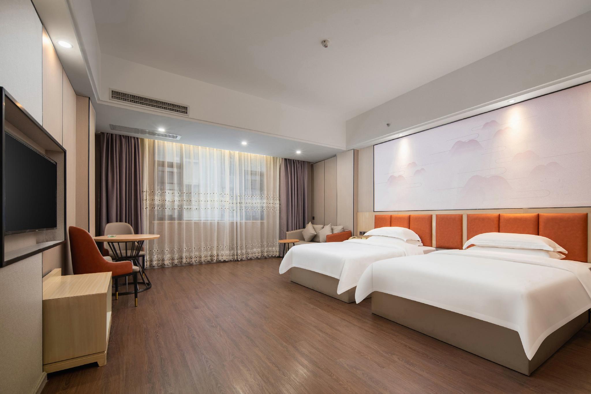 Vienna International Hotel (Jieyang Chaoshan Airport) 11/31
