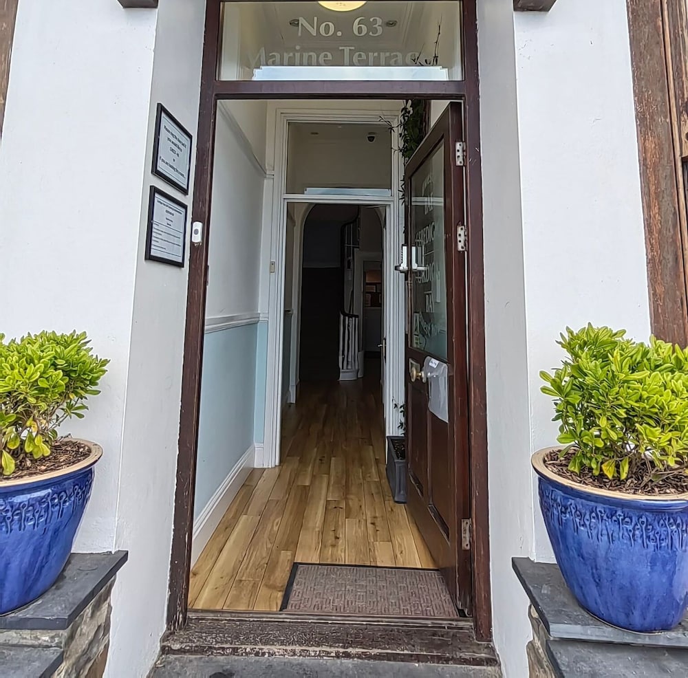 Cardigan Bay Guest House 1/50