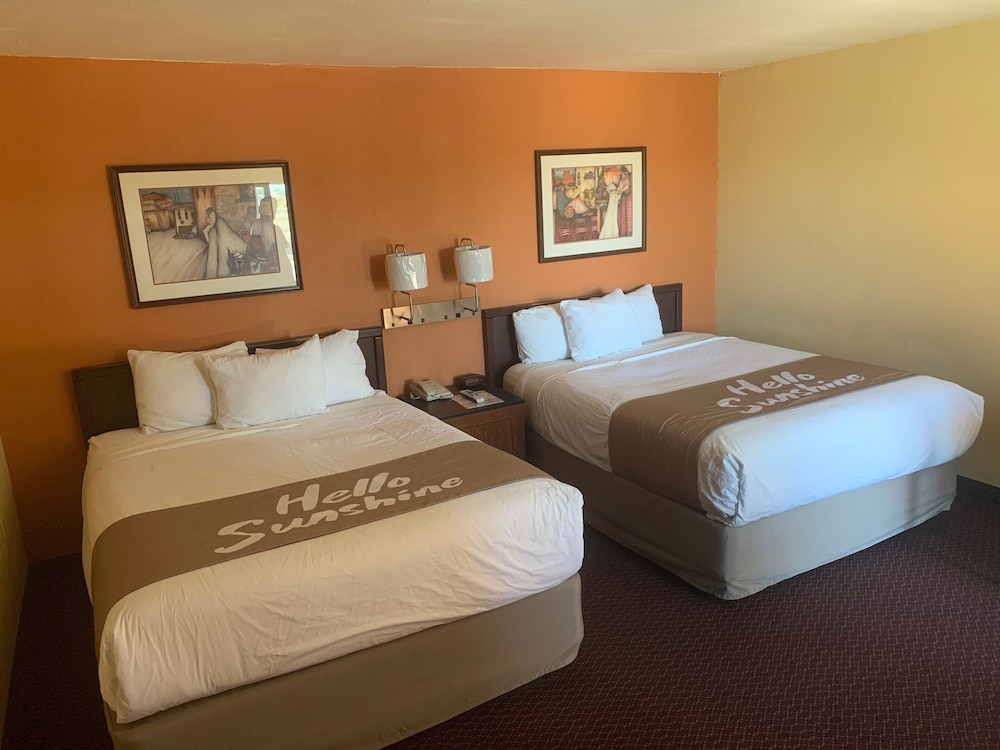 SureStay by Best Western Chambers Petrified Forest 6/17