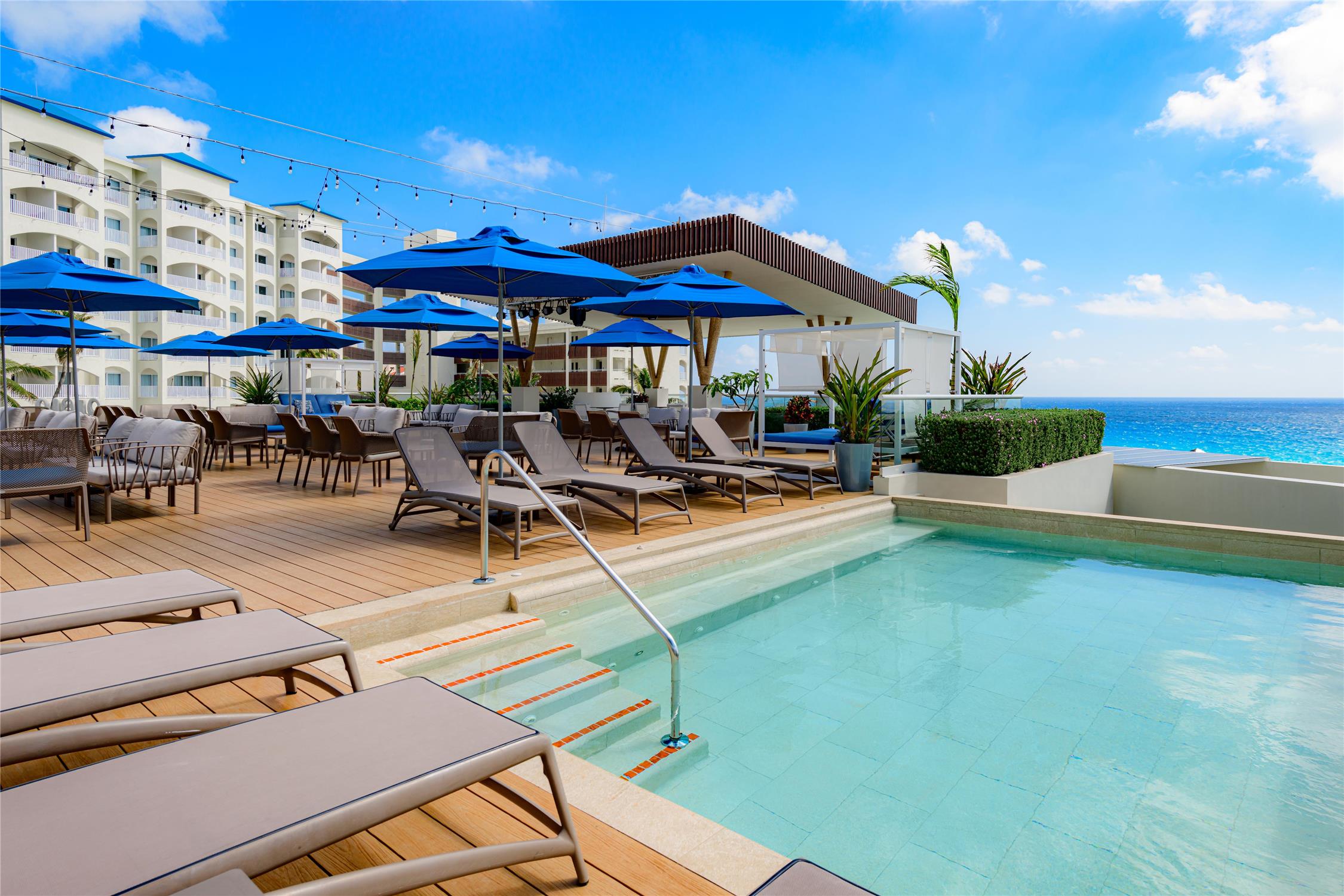 Hilton Cancun Mar Caribe All Inclusive Resort 14/50