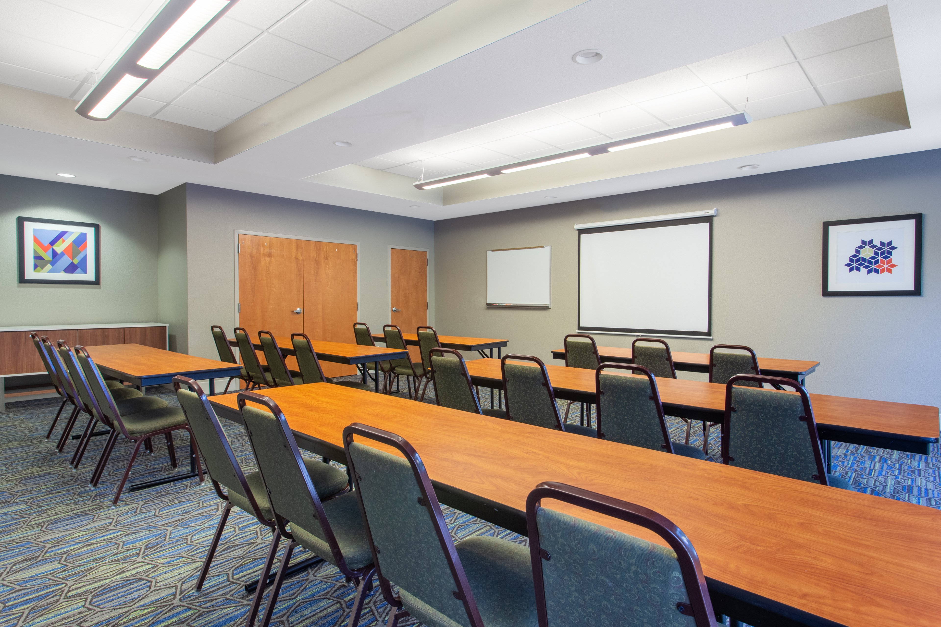 Holiday Inn Express Hotel And Suites Silver Springs Ocala 21/28