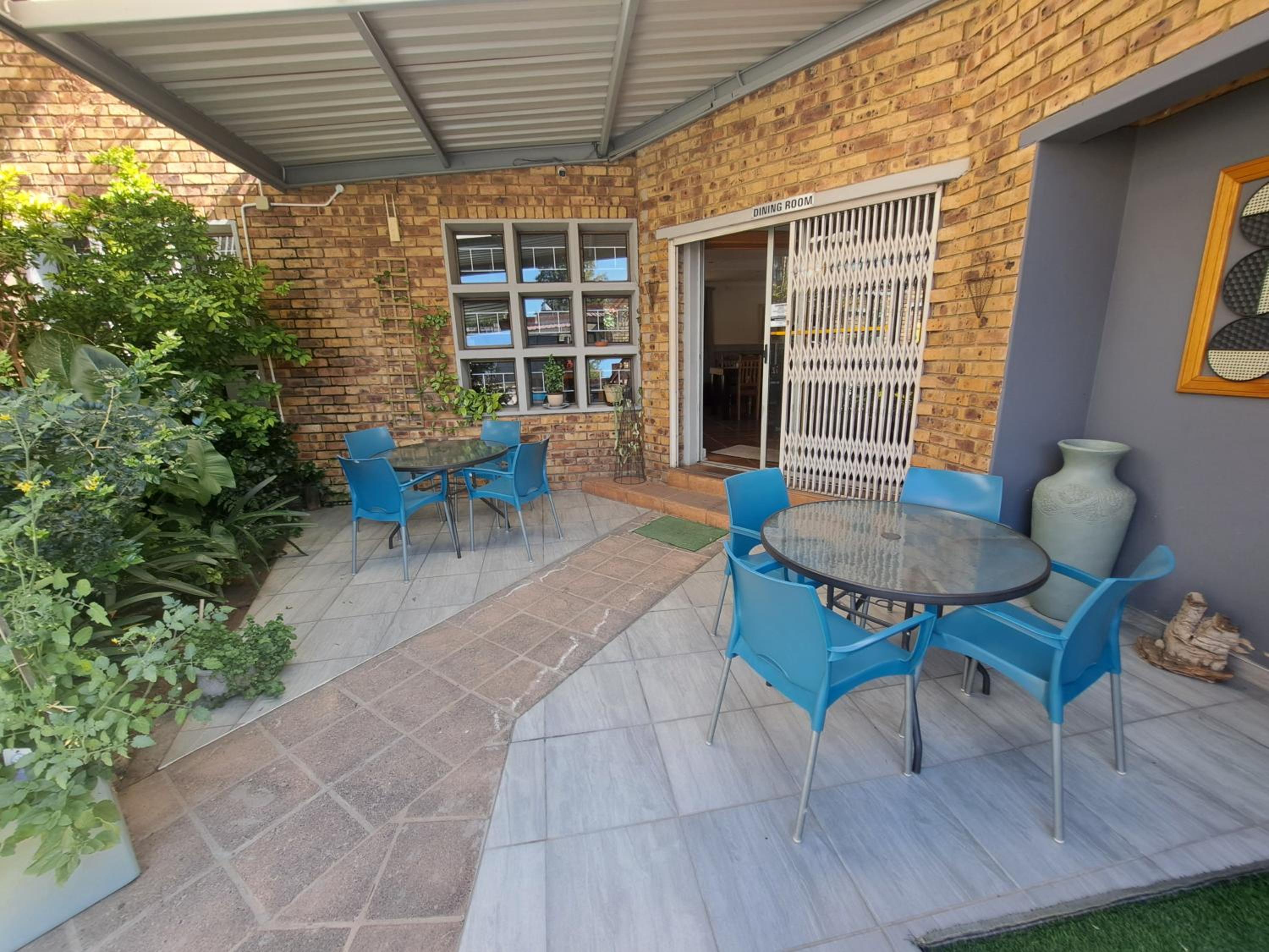 Dormio Manor Guest Lodge 12/19