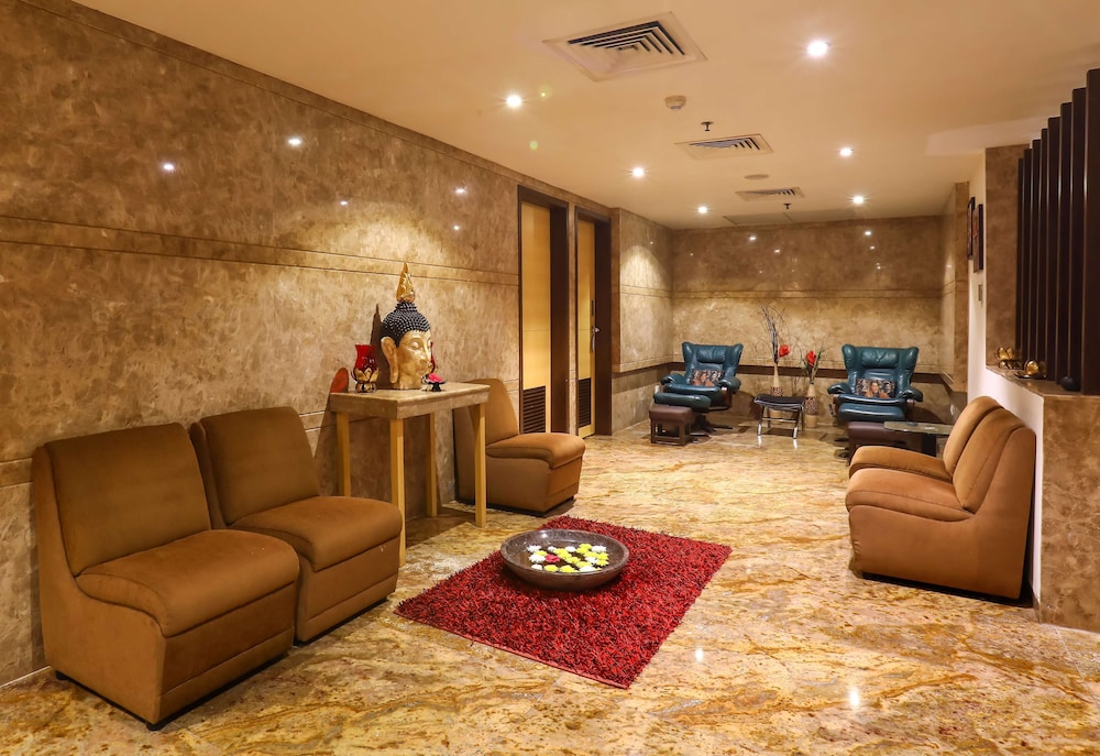 Radisson Blu Hotel Chennai City Centre 26/46
