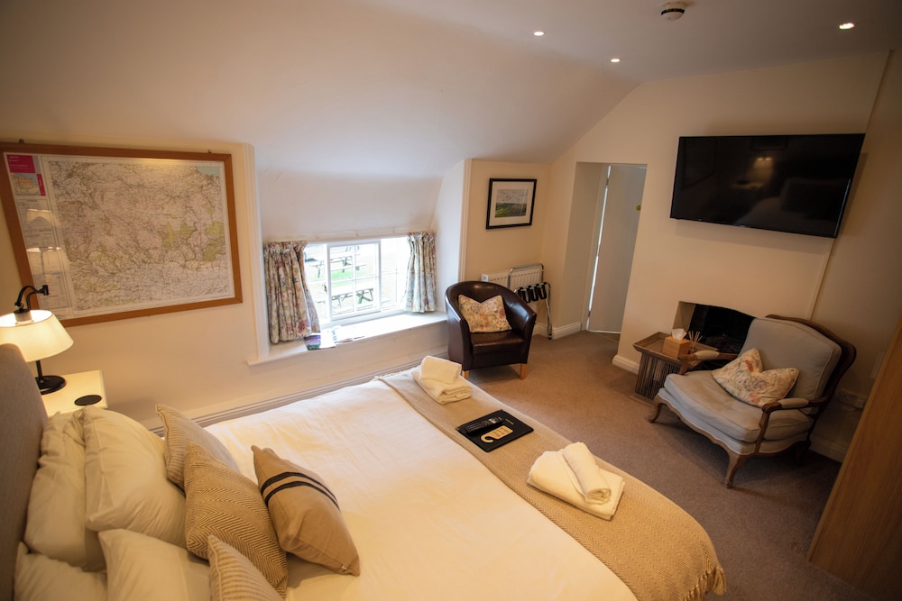 The Royal Oak Inn 24/49