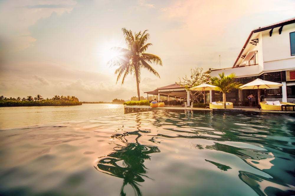 Hoi An Beach Resort 61/70