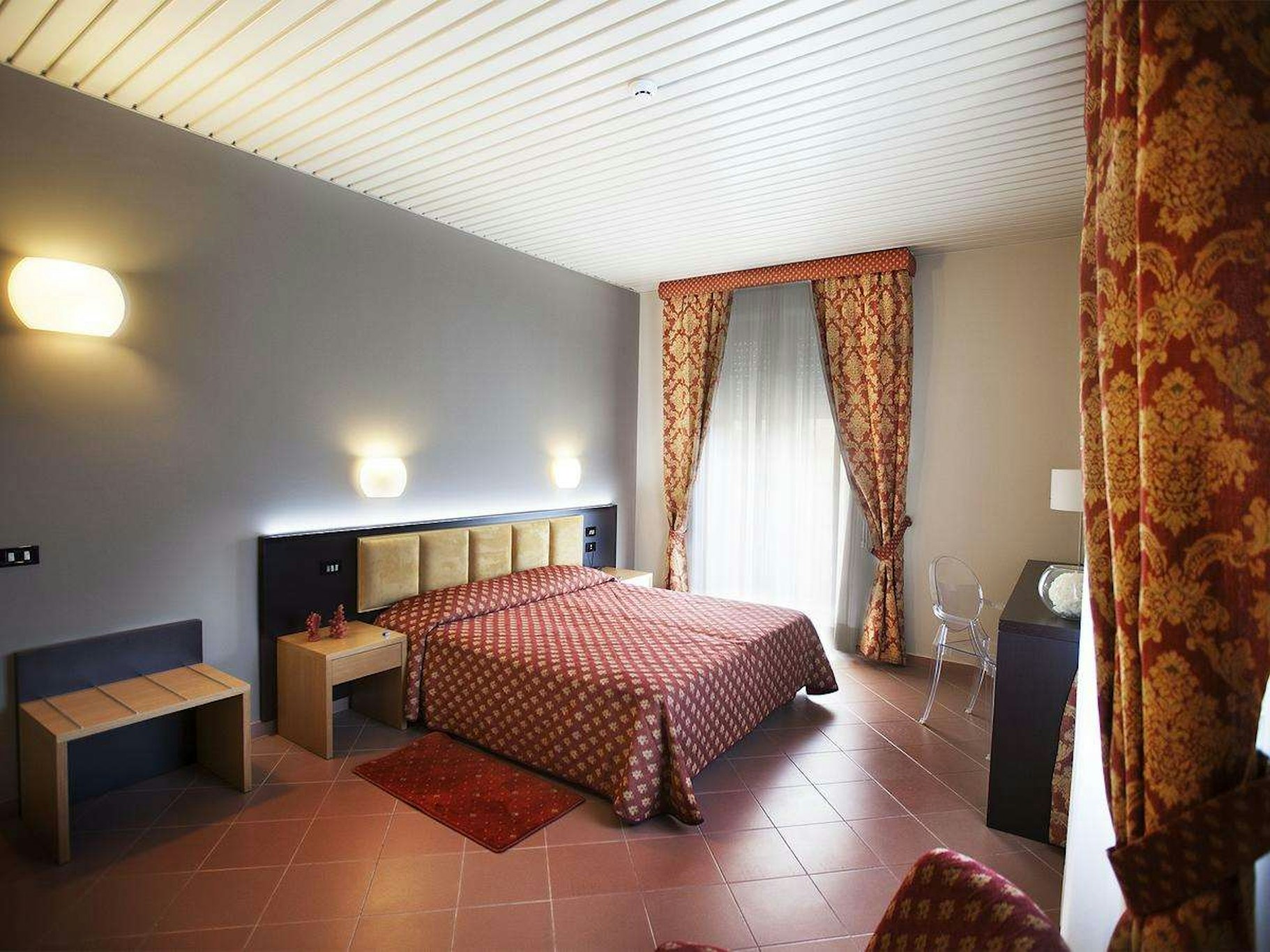 Albergo Vittoria 18/62