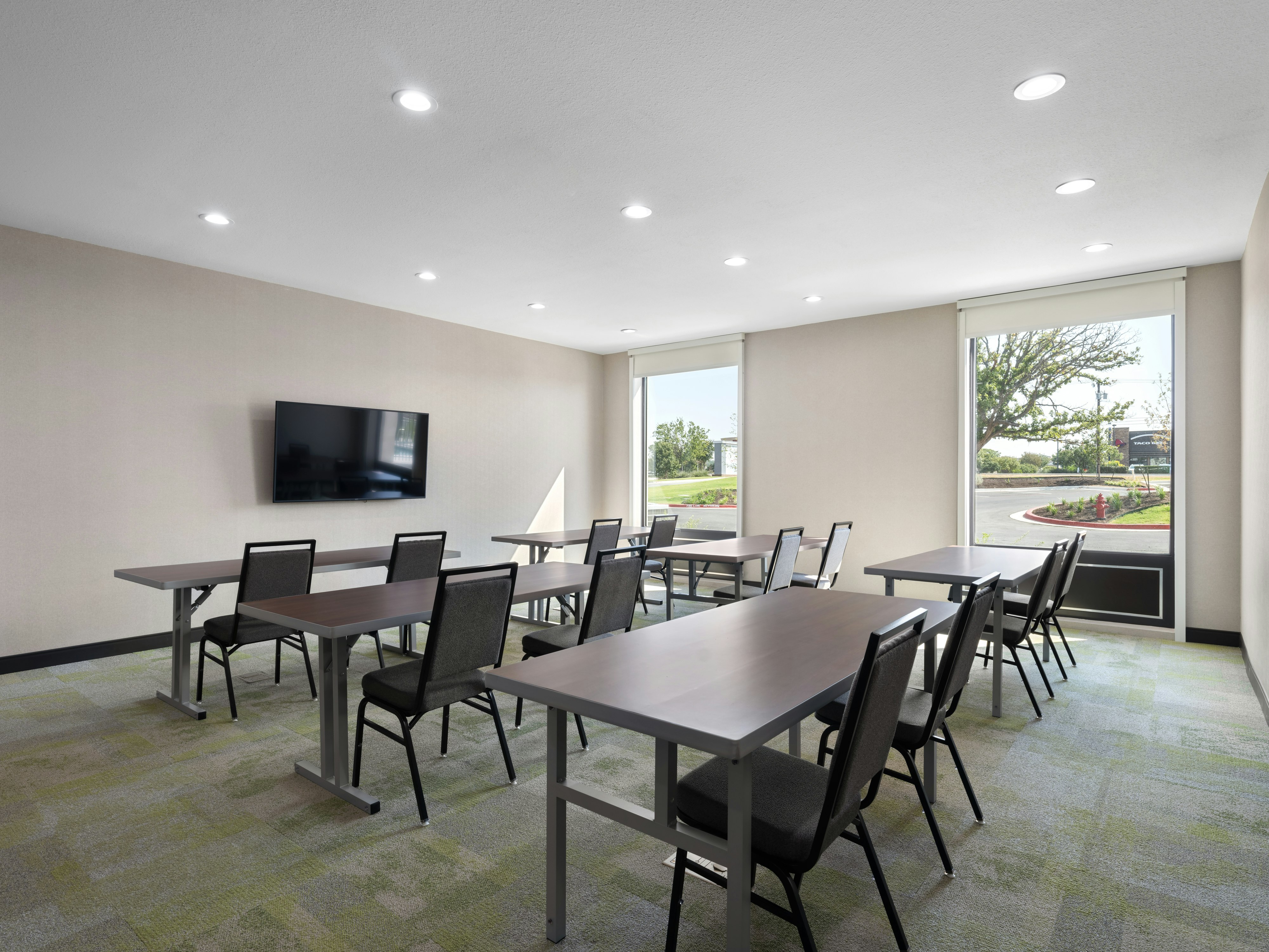 Home2 Suites by Hilton Round Rock Medical Center 14/21