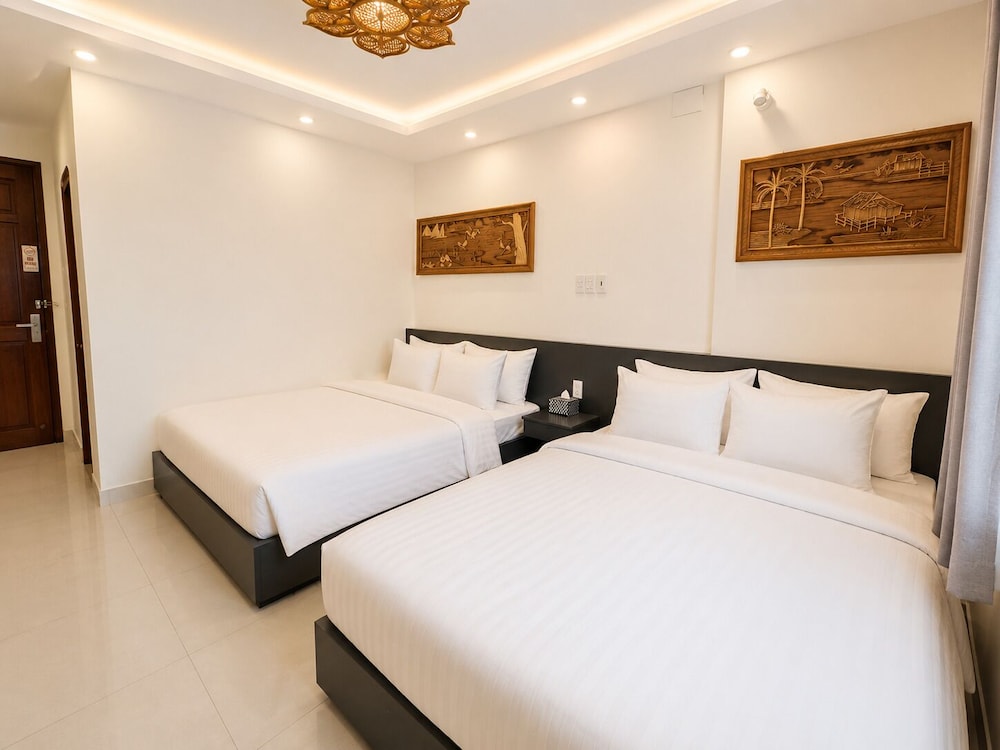 Calmette Hotel 17/50