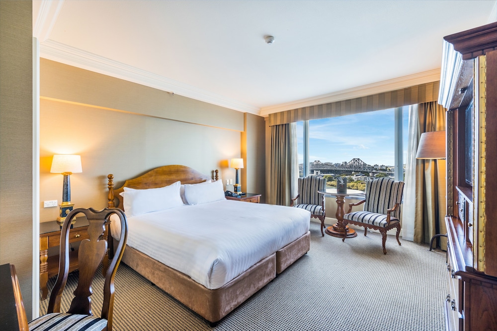 Deluxe, King Bed, River View