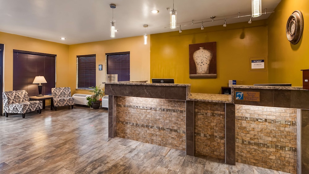 Best Western Rama Inn 6/42
