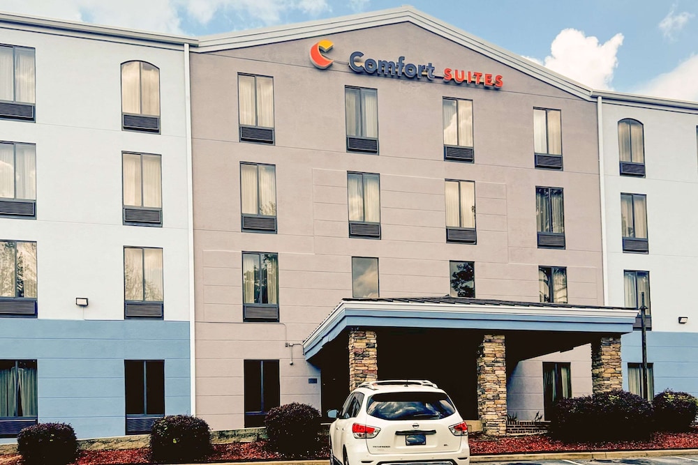 Comfort Suites Columbus State University Area 5/28