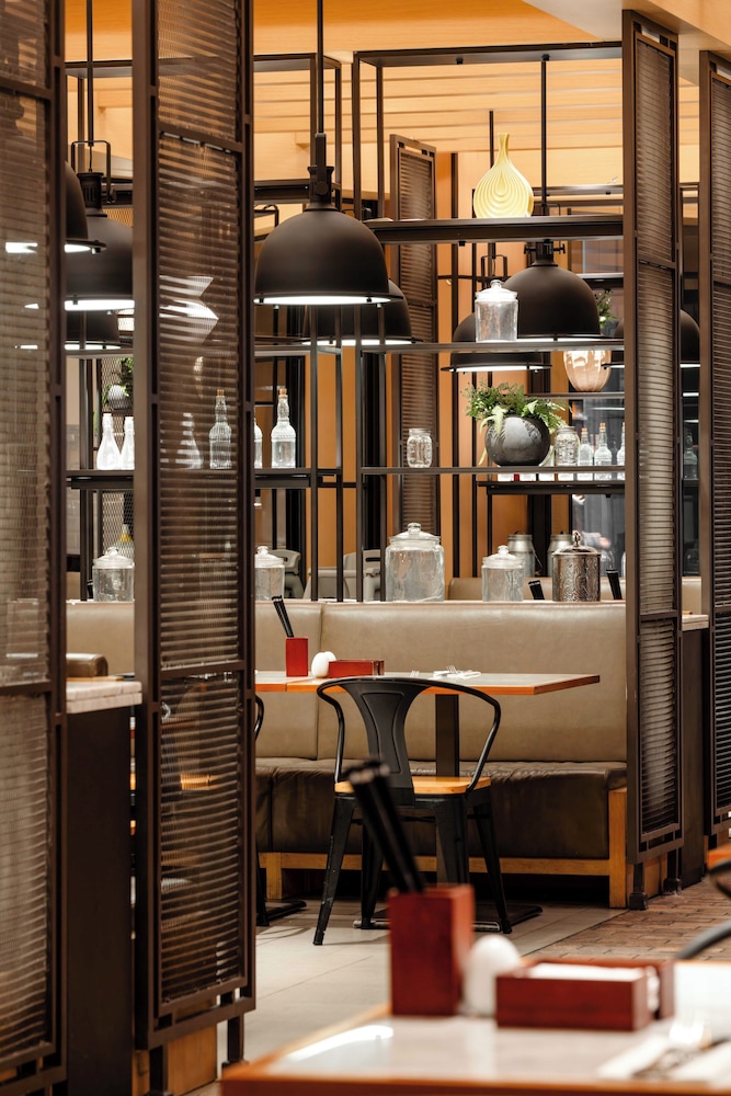 Hyatt Regency Hengqin 33/49