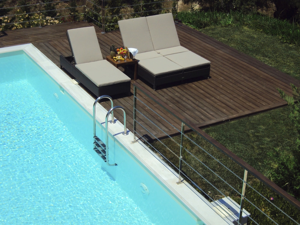 Exensian Villas & Suites 16/44